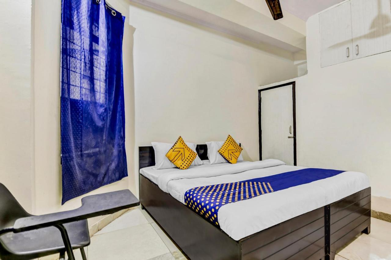 Hotel O Country Residency Hotel New Delhi