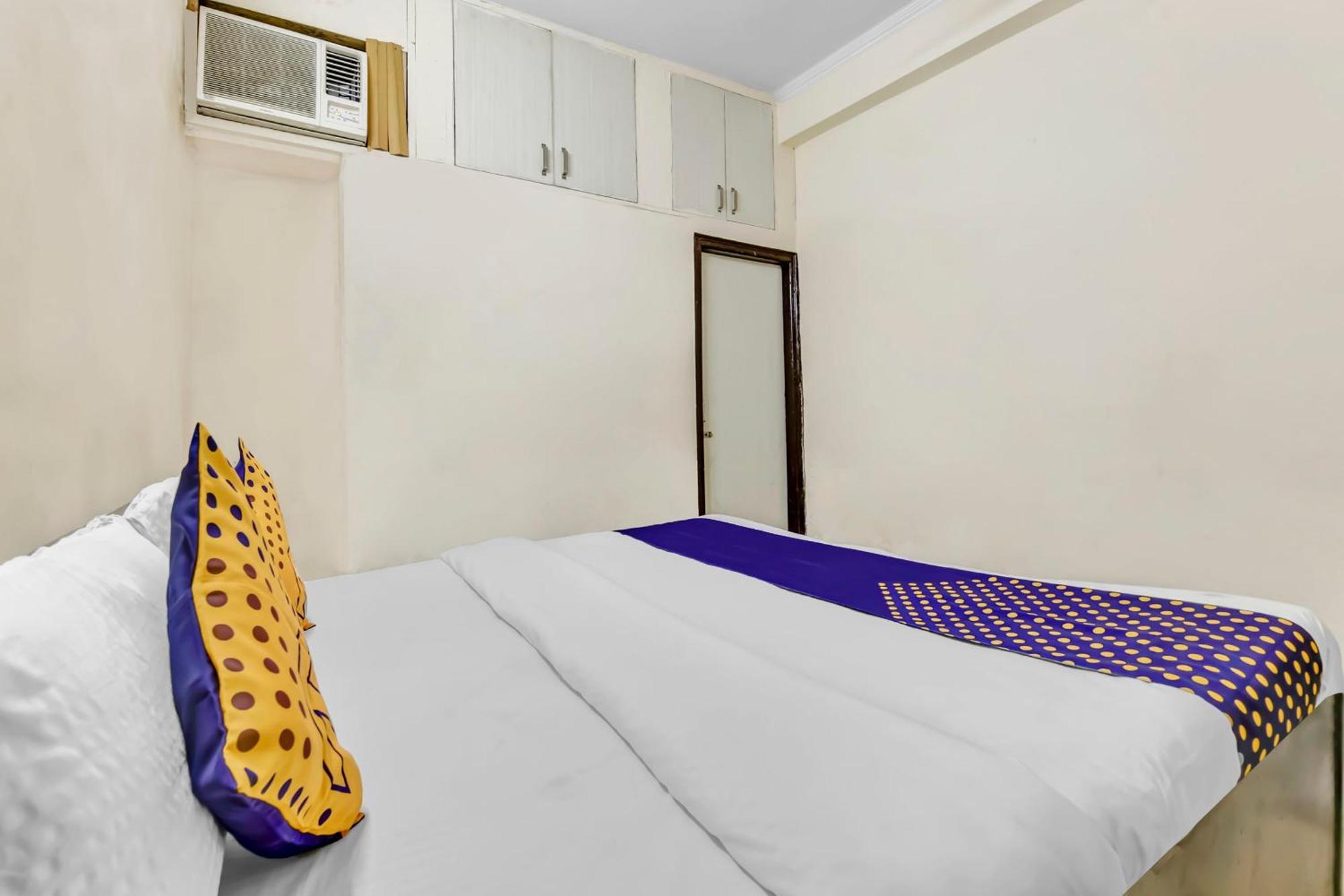 Hotel O Country Residency